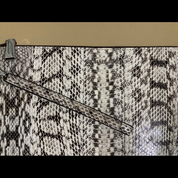 MICHAEL KORS Snake Leather Clutch/Wristlet - Picture 3 of 4